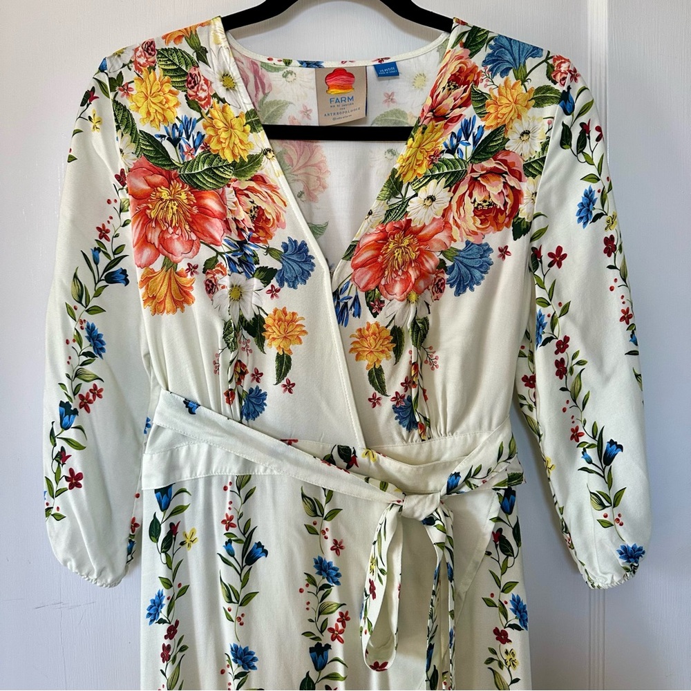 Farm Rio Springtime Wrap Dress (NWOT) - Picture 4 of 10